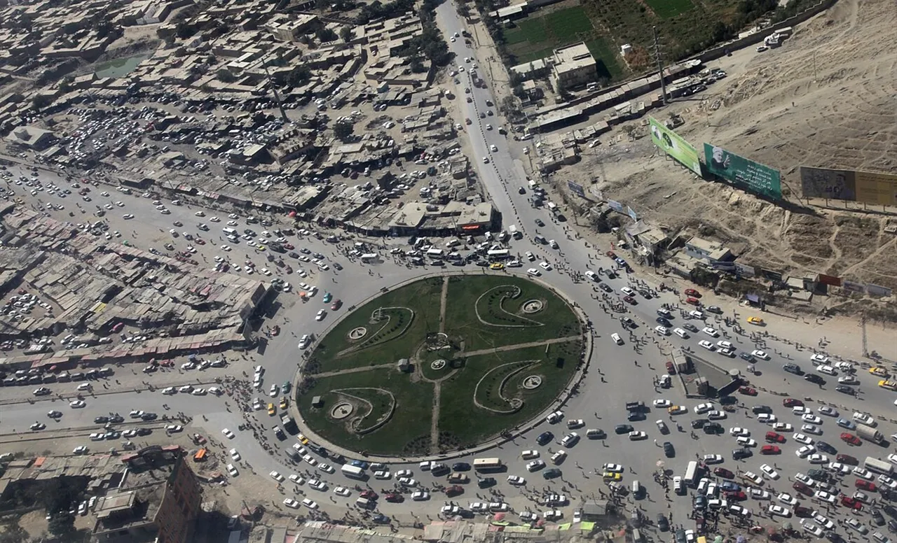 Плотный транспортный поток